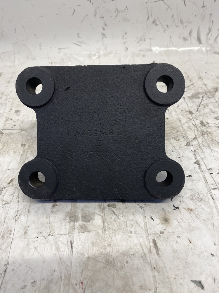 International Maxxforce 13 Engine Mount 3824527C1 (548-12893)