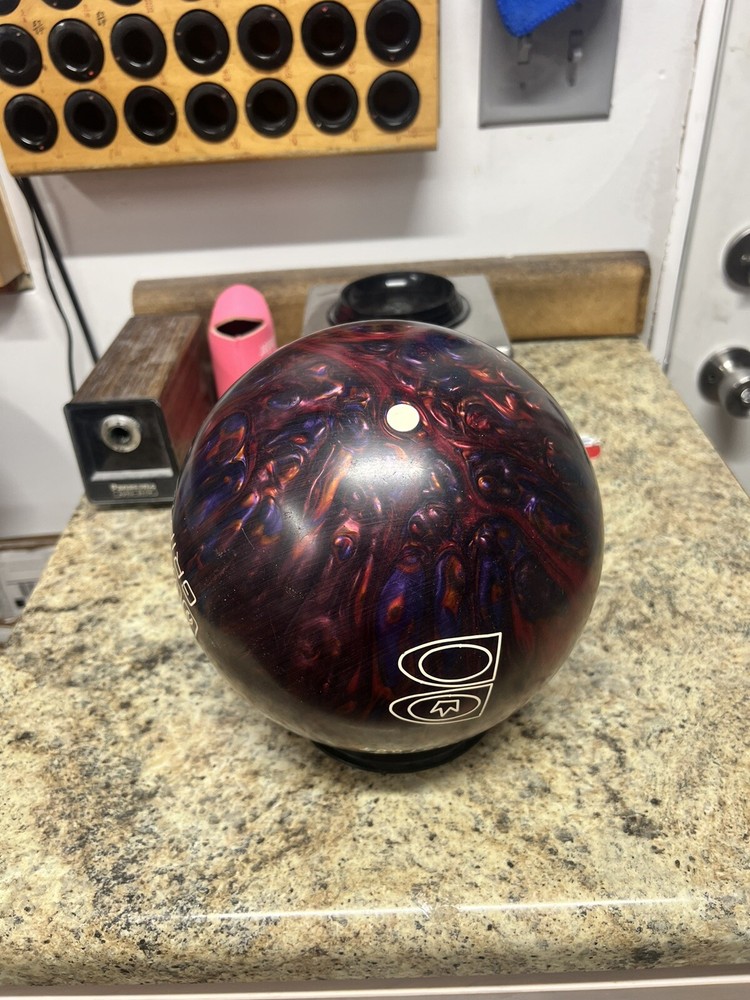 Brunswick Total Inferno 16lb NIB