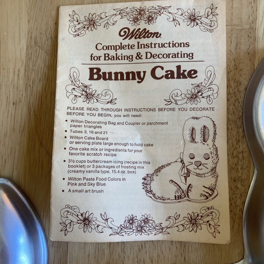 Wilton Bunny Cake Mold