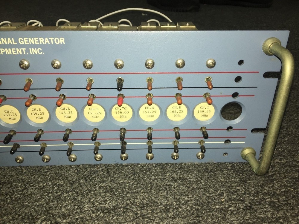 MATRIX MULTIPLE FREQUENCY SIGNAL GENERATOR 15 BLADES