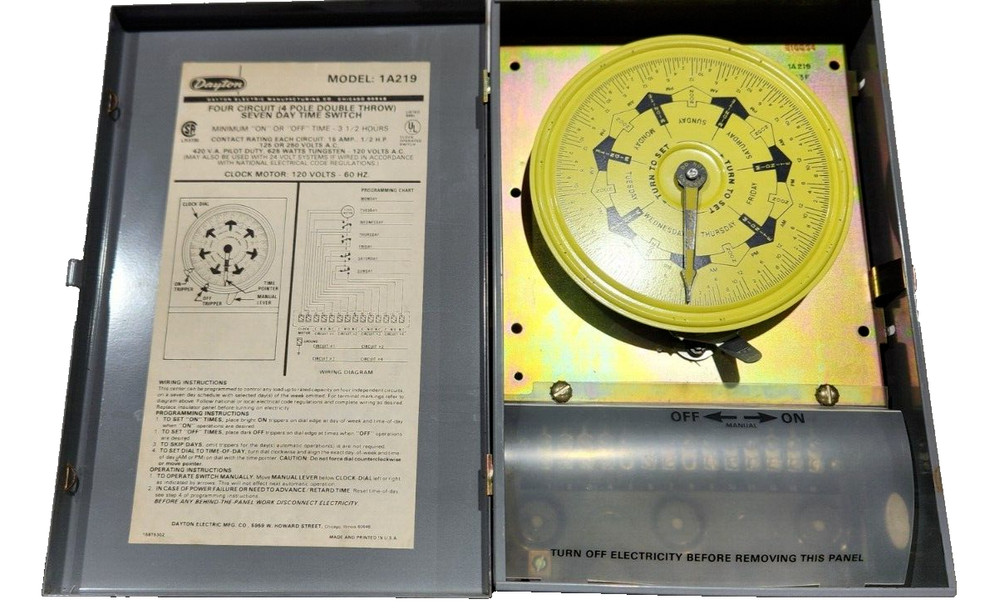 Dayton Time Switch 1A219 Four Circuit 4 Pole Double Throw 7 Day Surplus