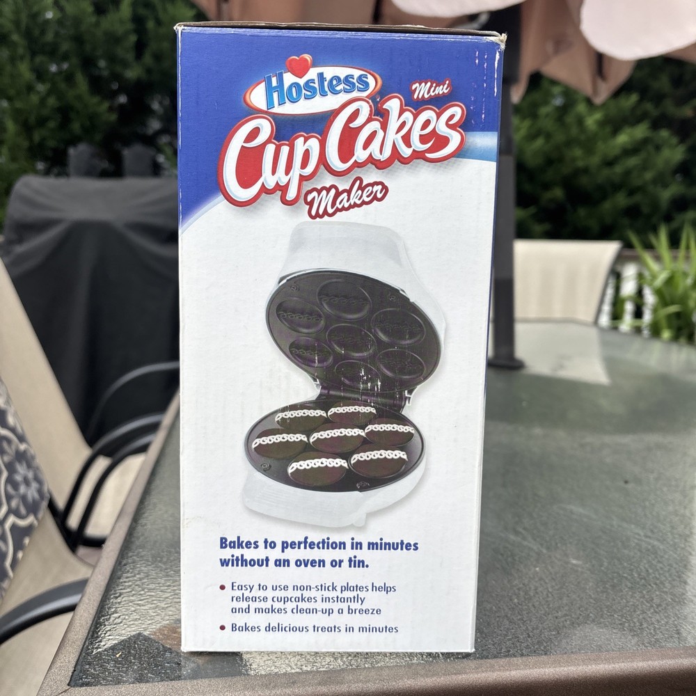 Hostess Mini Cup Cakes Maker - Brand New, Open Box.