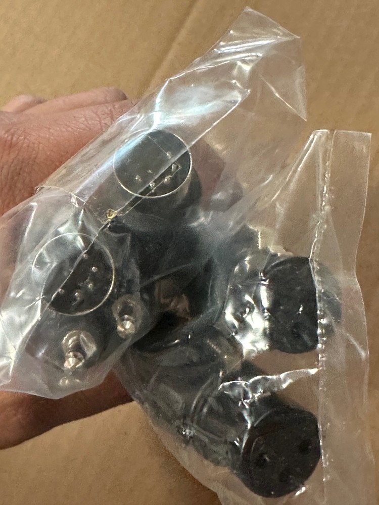 Tascam iU2 Audio MIDI Recording Interface for Dock/USB Connection