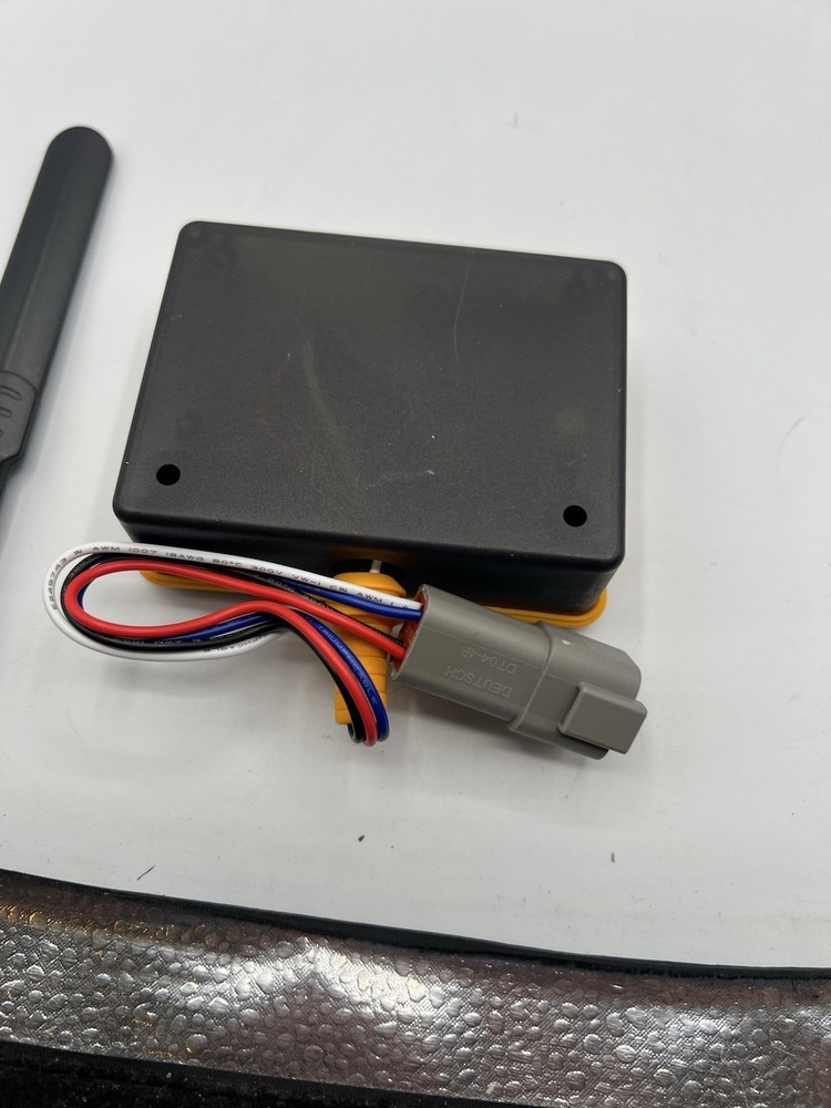 SURF MODULE RECEIVER W/ENCLOSURE AND HARNESS GARMIN Compatibility 900-00344