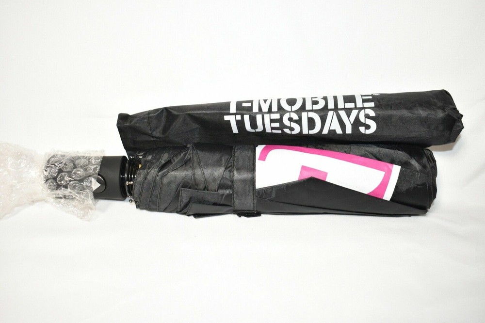 T MOBILE TUESDAY UMBRELLA BLACK