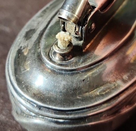 1953 Ronson Lotus Silver Plated Table Lighter *READ*