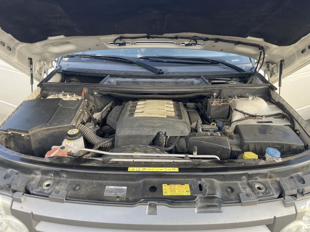 Information Screen Navigation DVD Player Fits 05-09 RANGE ROVER 976830