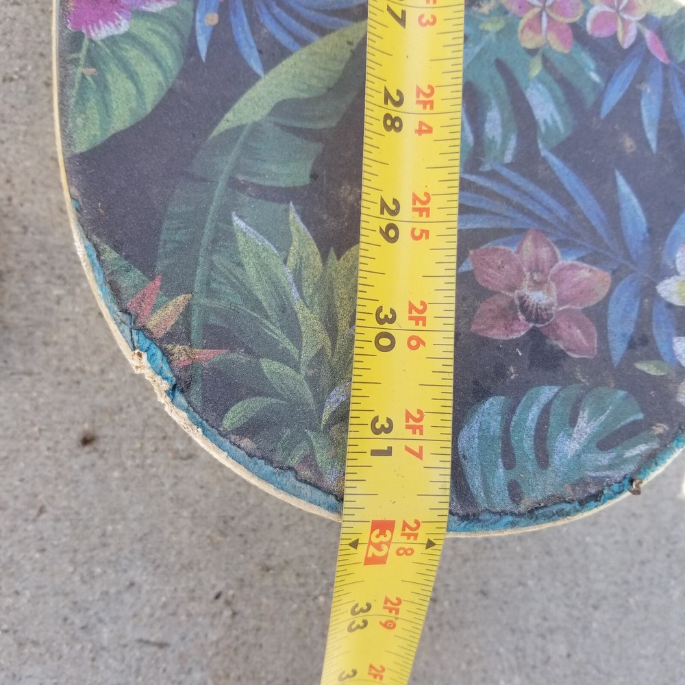 Skateboard 8" X 32"Complete Mini Logo? Slant Trucks