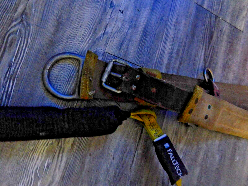 Bashlin Industries Lineman Climbing Belt, and Fall Restraint Strap, 11/32