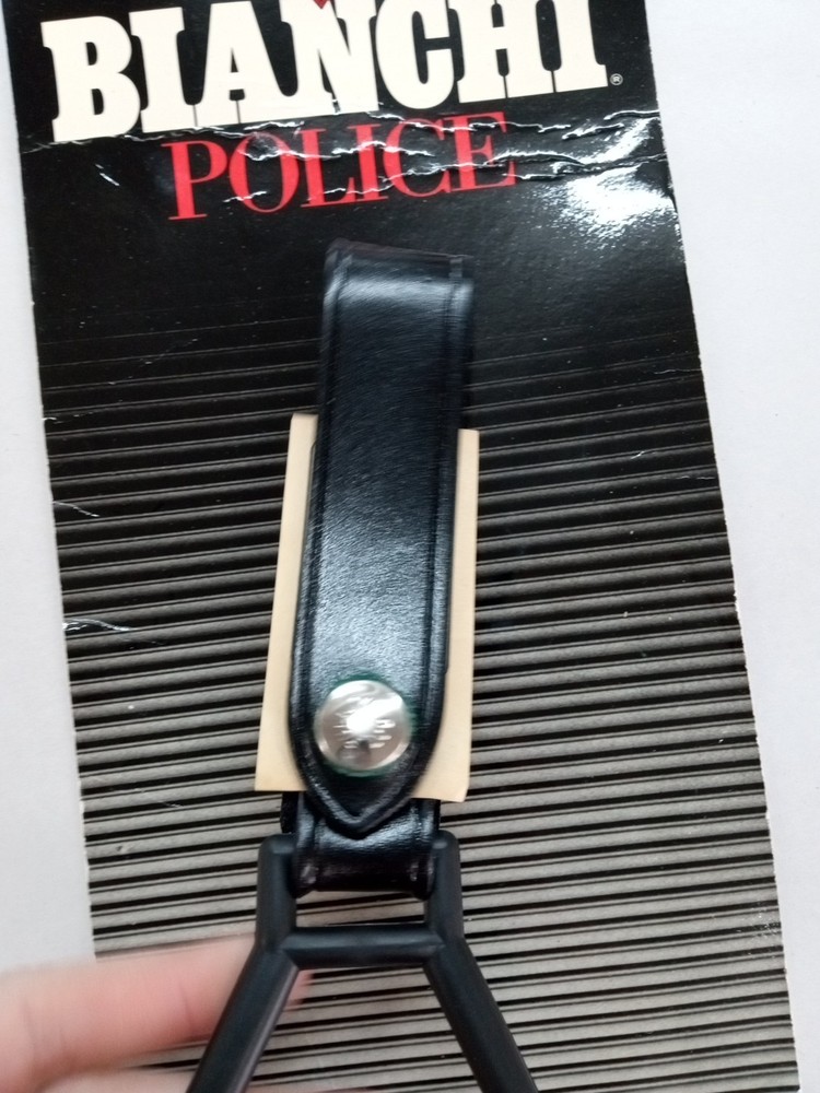 Bianchi Police Belt Strap & Ring Black Flashlight Holder