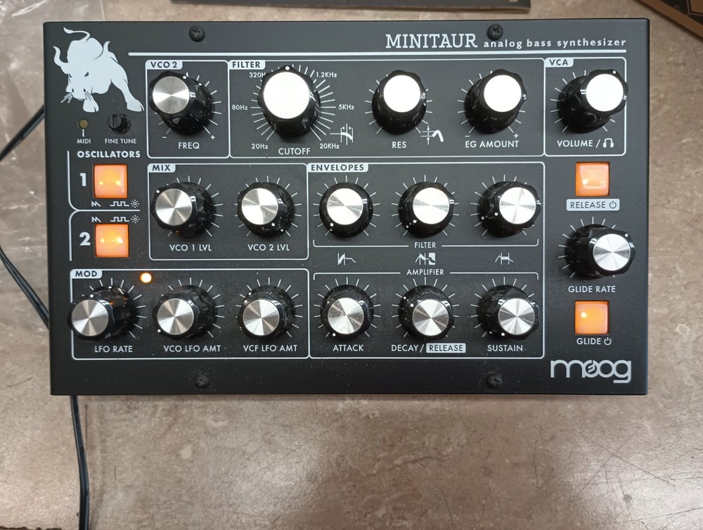 Moog Minitaur Bass Synthesizer