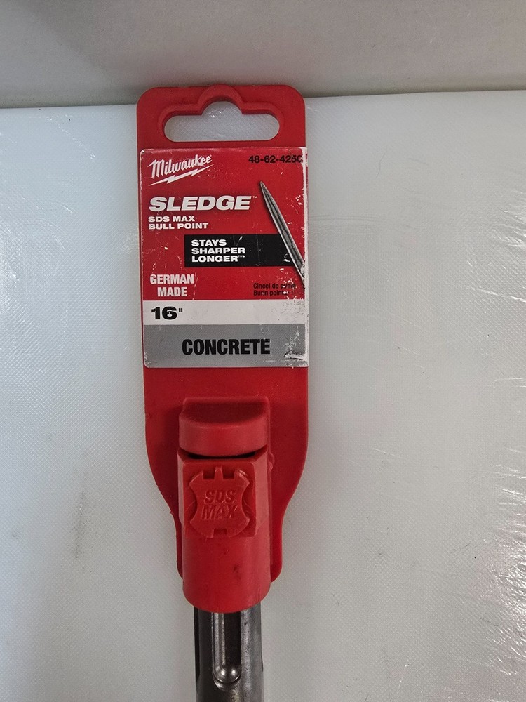 Milwaukee 16 in. SLEDGE SDS-MAX Bull Point Chisel