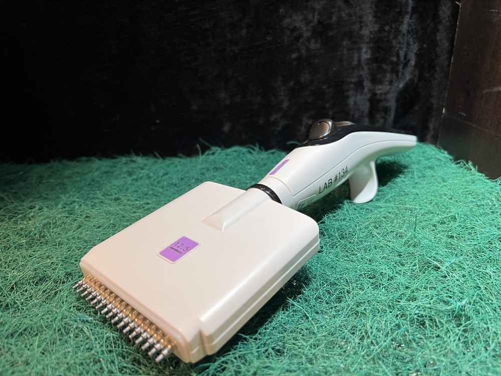 INTEGRA 16 CHANNEL 12.5 uL VIAFLO ADJUSTABLE DIGITAL PIPETTE