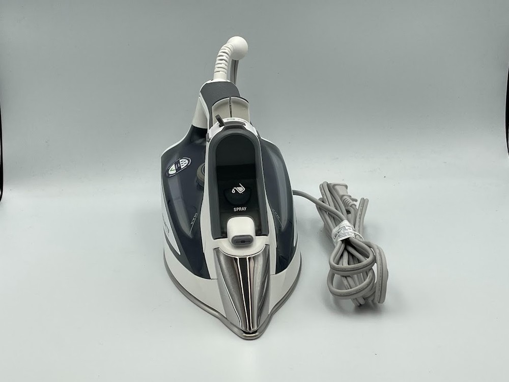 Rowenta Focus Iron Steamer for Clothes