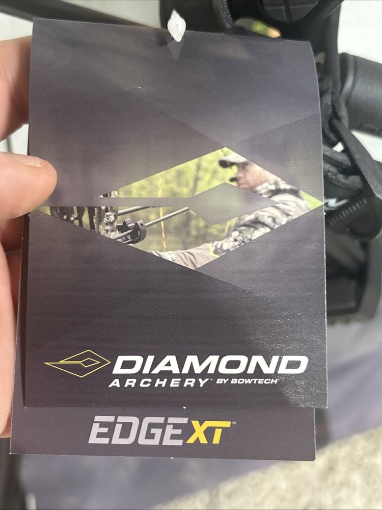 Diamond Archery - Edge XT - Black - LH - Bow Package