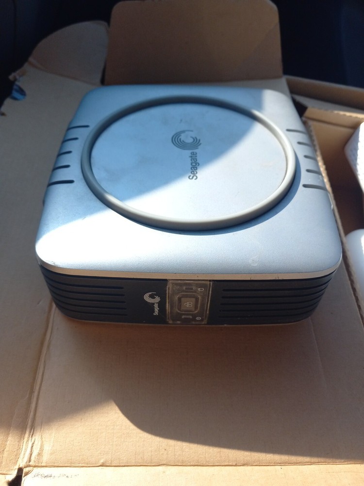 9W2874-500 Seagate Pushbutton Backup External Hard Drive