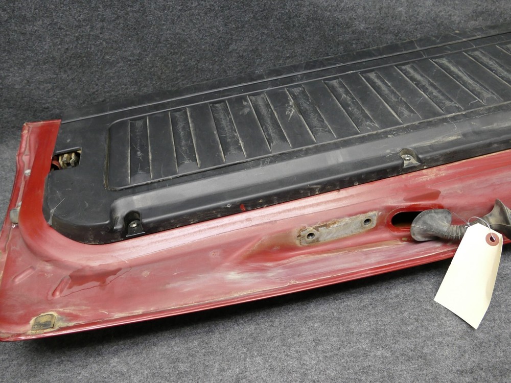 2000-2006 BMW X5 Lower Tailgate Section Fold Down 362 Siena Red Metallic 72777