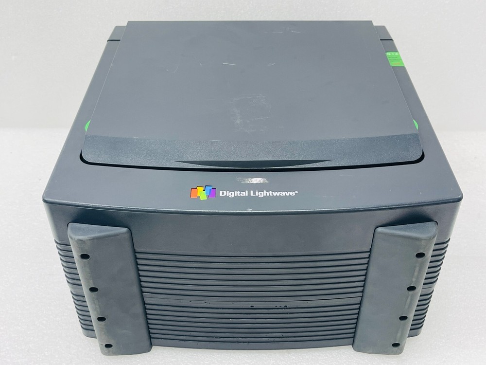 Digital Lightwave NIC PLUS-G10 PORTABLE NETWORK INFORMATION / Used