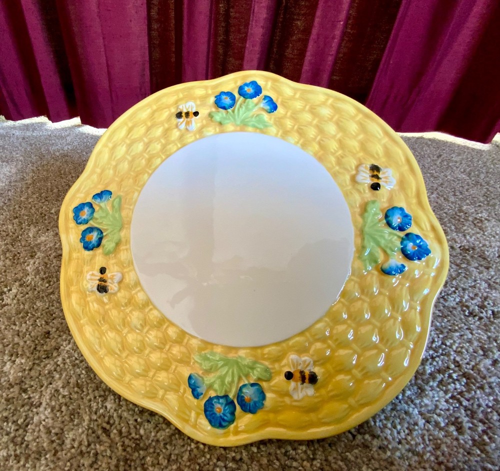 Yellow Honey Bee / Blue Flowers Ceramic Cake Stand - 10”