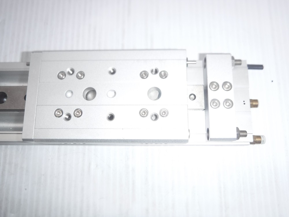 SMC MXW16-75B Linear Slide Table Press. 0.15~0.7MPa