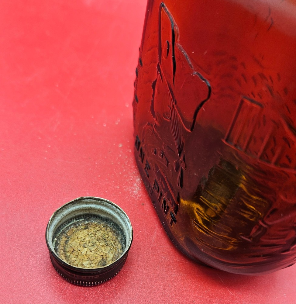 Frankfort Distilleries Pint bottle