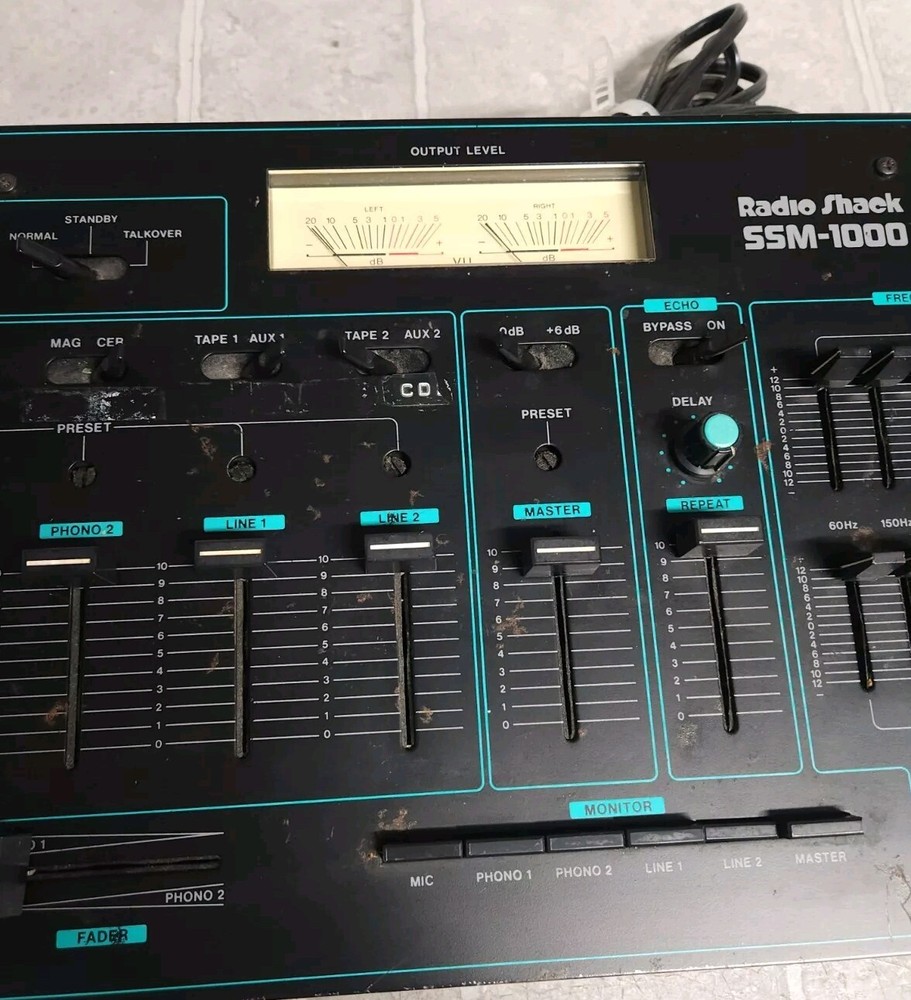 RADIOSHACK SSM-1000 Stereo Sound Mixer Echo Equalizer