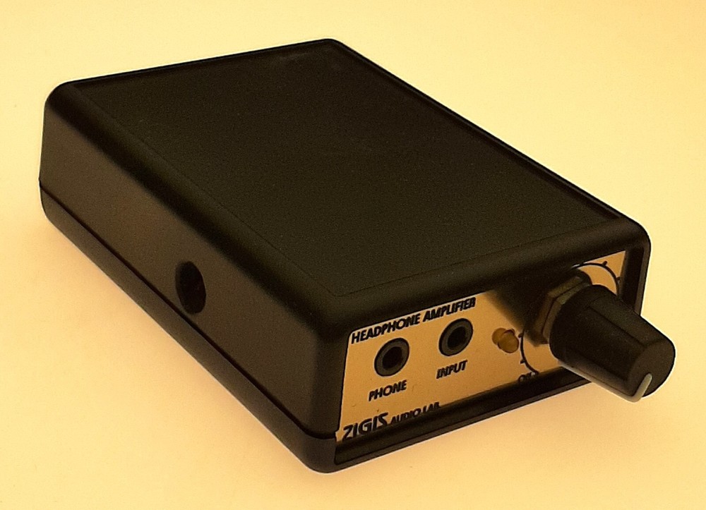 CMoy portable headphone amplifier Gold