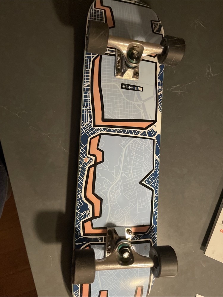Skateboard With Zigzag Pattern