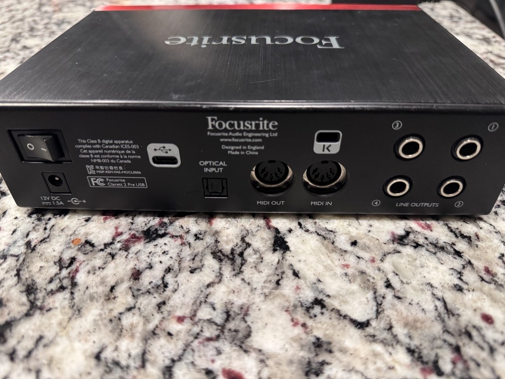 Focusrite Clarett 2Pre USB & Elgato Wave XLR Audio Interface Bundle, Pro Stream