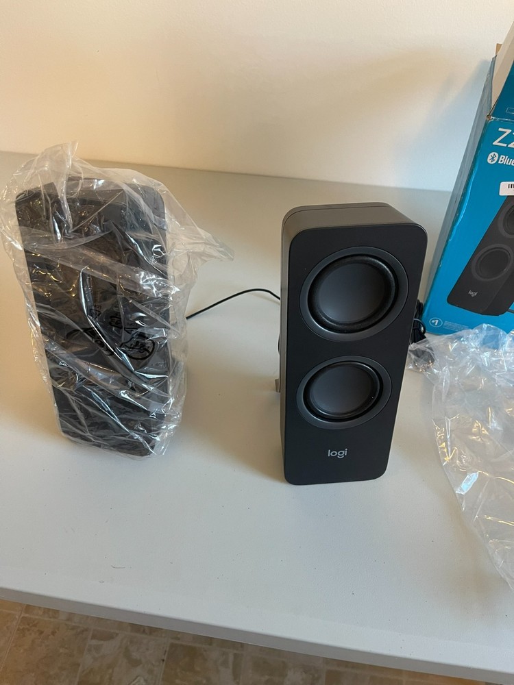 Logitech Z207 Bluetooth Speaker - Black