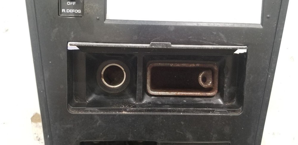 81 CHEVY CORVETTE C3 AT CENTER CONSOLE SHIFT BEZEL CONTROL PANEL BLACK