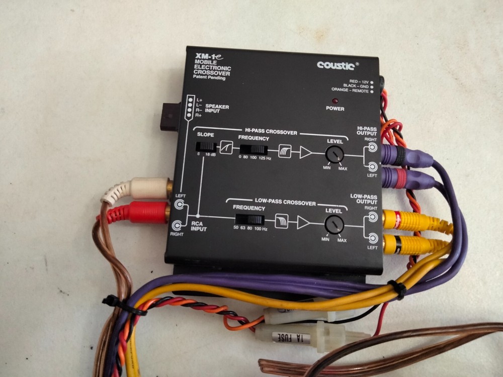 COUSTIC XM-1e Mobile Electronic Crossover Comes W/ Cables