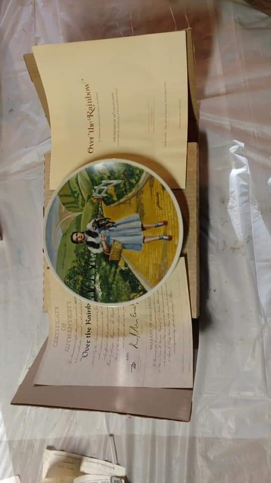 wizard of oz plate set