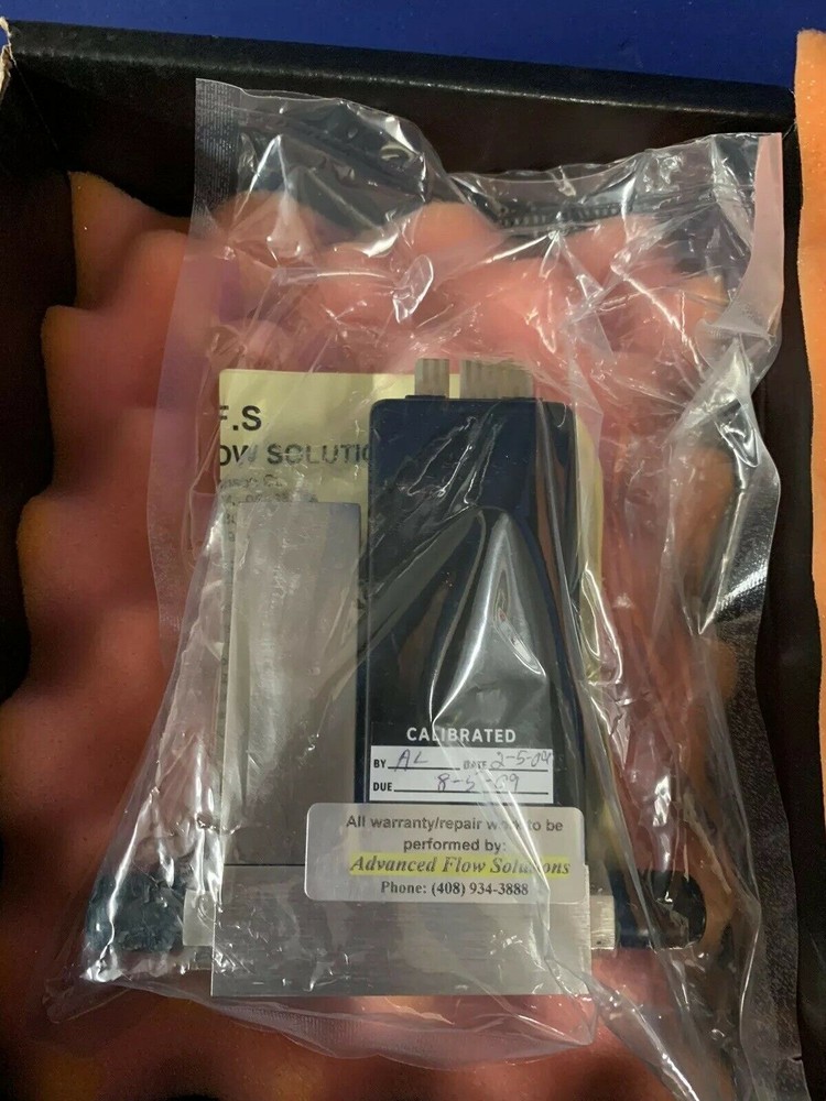 Unit UFC-1100A Mass Flow Controller, N2, 20 SLPM, Refurbished