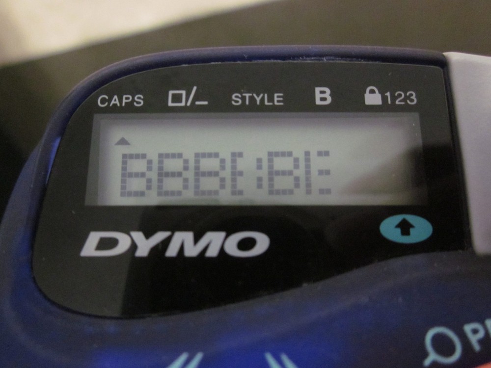 Dymo Letra Tag Blue 2000 Handheld Label Maker Printer