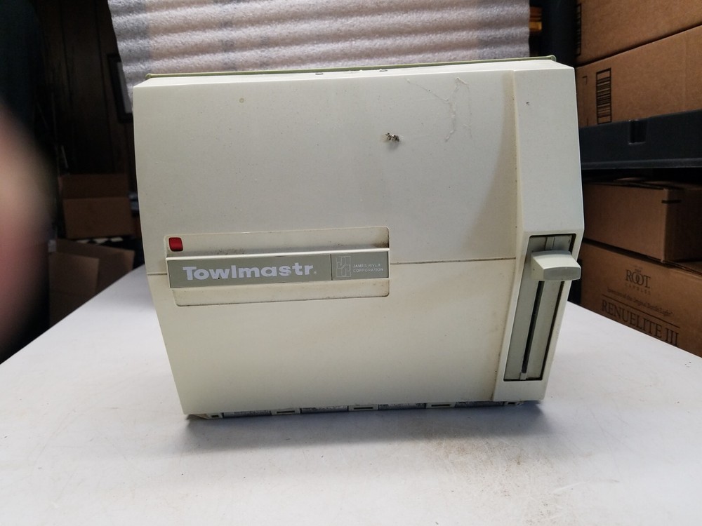 Towelmaster Paper Towel Dispenser Wall-mount (C)