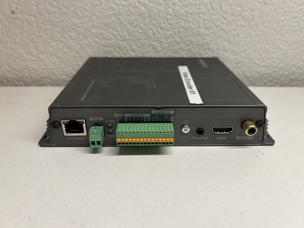 Hanwha WiseNet SPE-410 Black 4-Channel LED Indicator H.264 Network Video Encoder