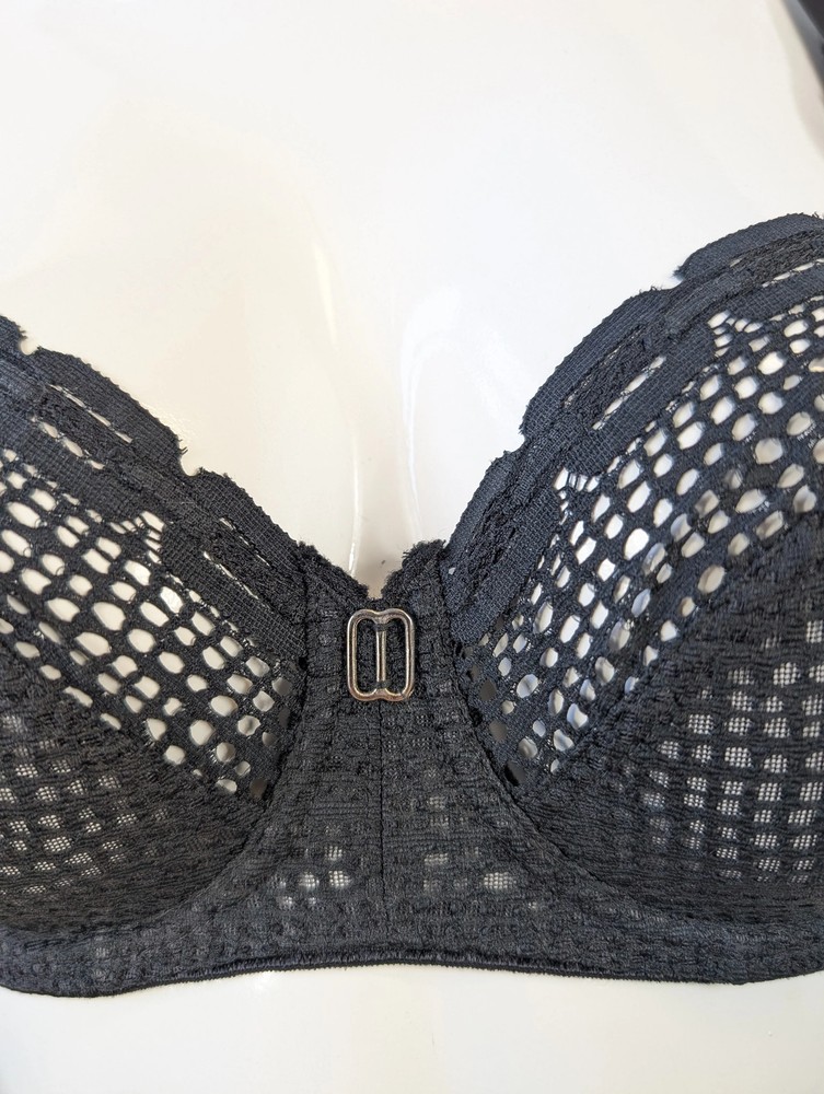 Freya Rio | 3510 Balconette