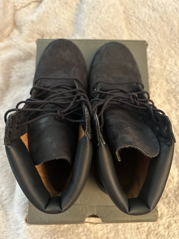 Size 7 Timberland Boot Juniors Black Nubuck