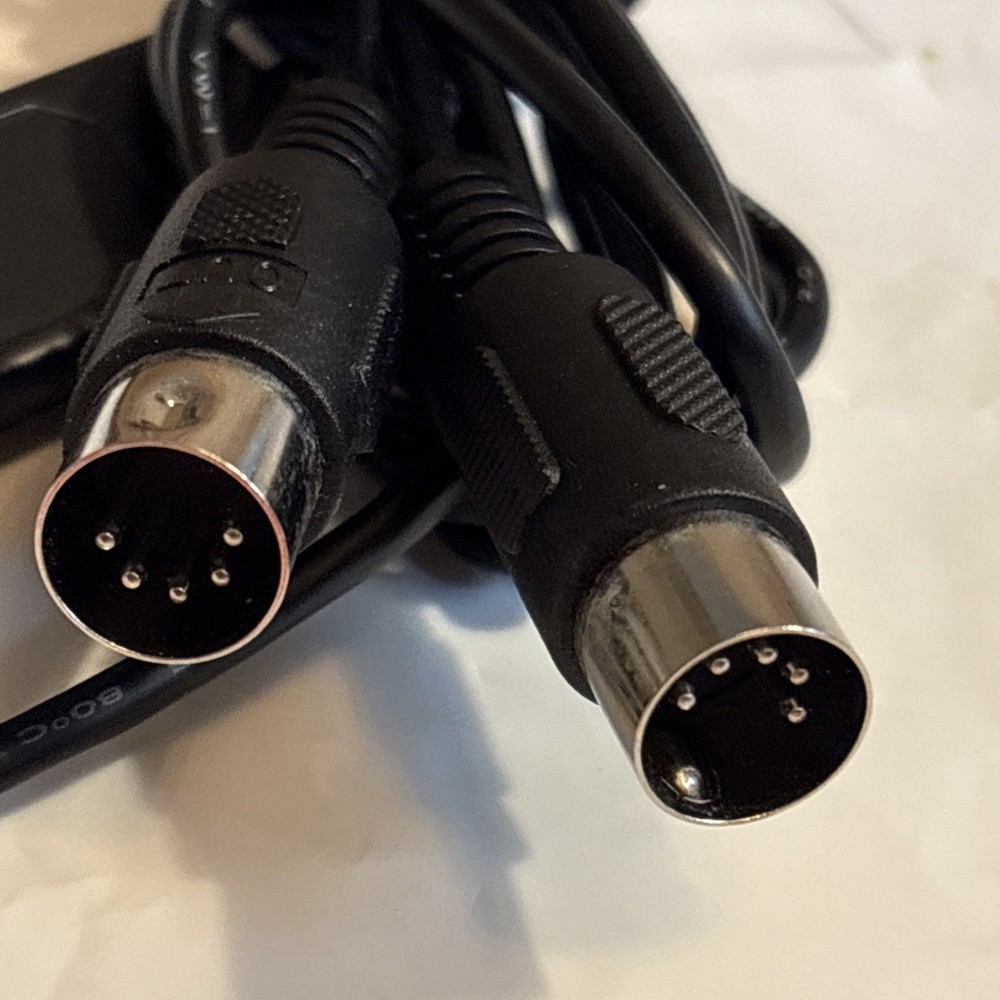 Fasgear USB C MIDI Cable with Type C Connection