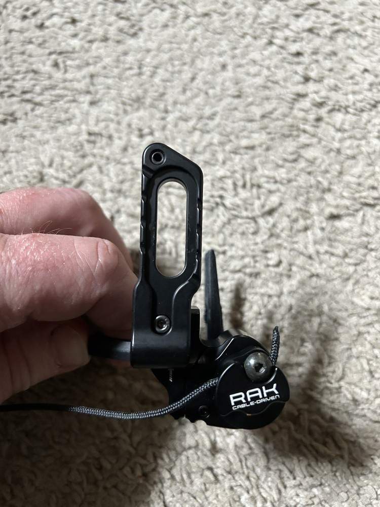 Drop rest RAK standard cable driven,right hand