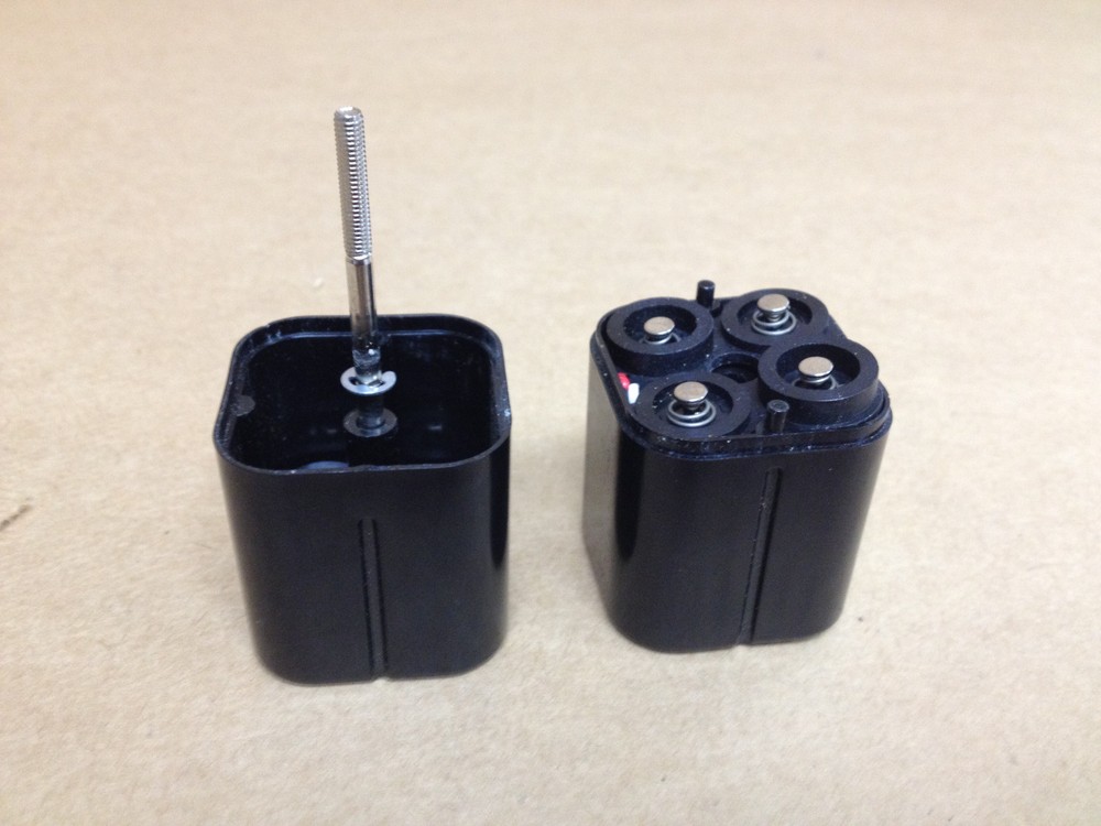 4 Cell AA Battery Holder