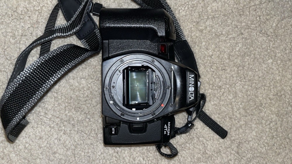 MINOLTA MAXXUM HTSI AF READ DESCRIPTION!