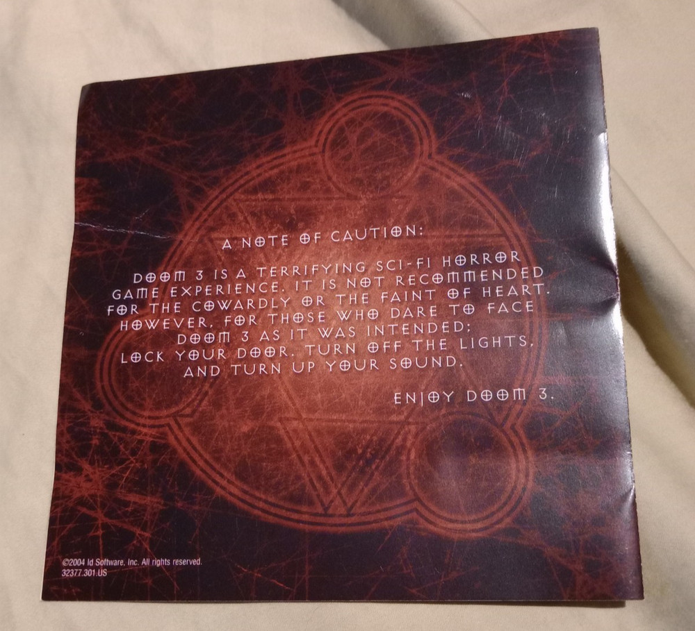 Doom 3 Windows PC 2004 MANUAL AND BOX ONLY
