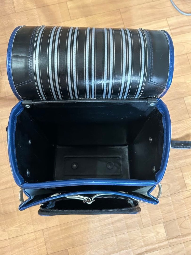 Randoseru Black Japanese School Backpack Classic Style Embossed Pattern