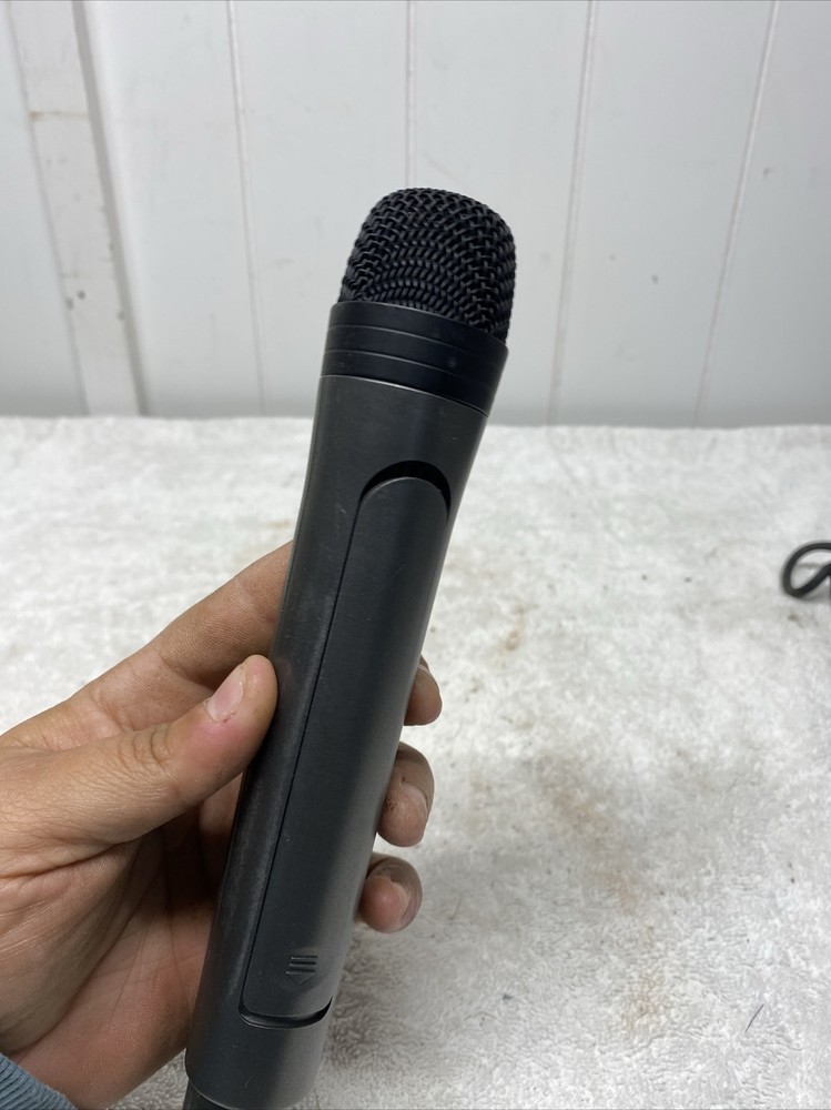Leadsinger LS-3222 Wireless Karaoke Microphone Black