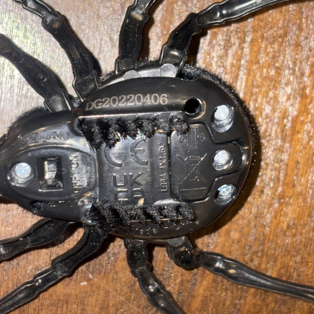 Cockroach & Black Widow Spider Battery Operated Tested