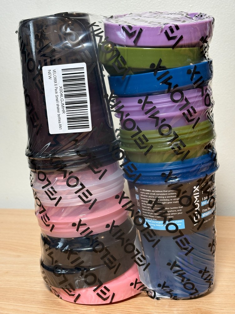 20 oz Protein Shaker Bottles 6 Pack with Wire Whisks Leakproof Stackable Mix Cup