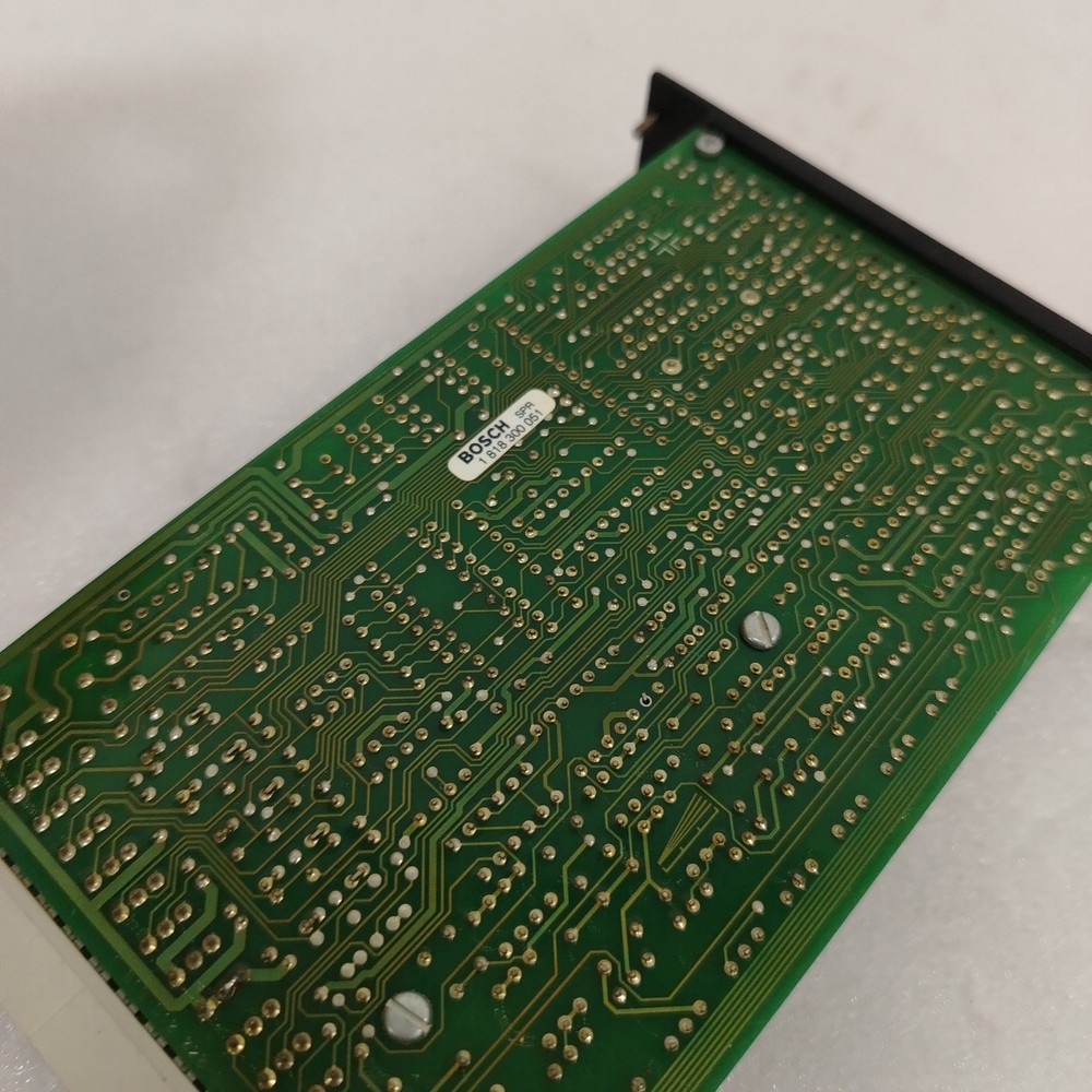 Bosch 0811405075 SPR2-VLRC Amplifier