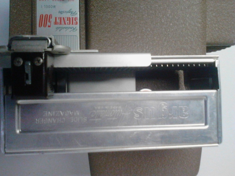 Kodak Signet 500 model 1 projector Read description